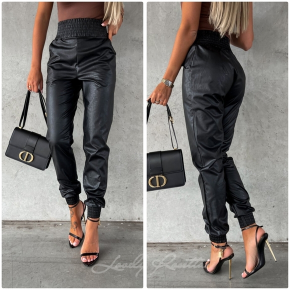 Lovely Rosetta Pants - Black High Waist Pants